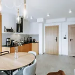 Apartamento Dione & Dia Ksiezycowe