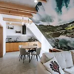Dione & Dia Ksiezycowe Apartment *